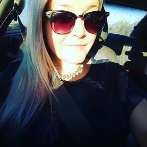 Meet your Posher, Breanna